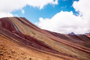 rainbow mountain peru